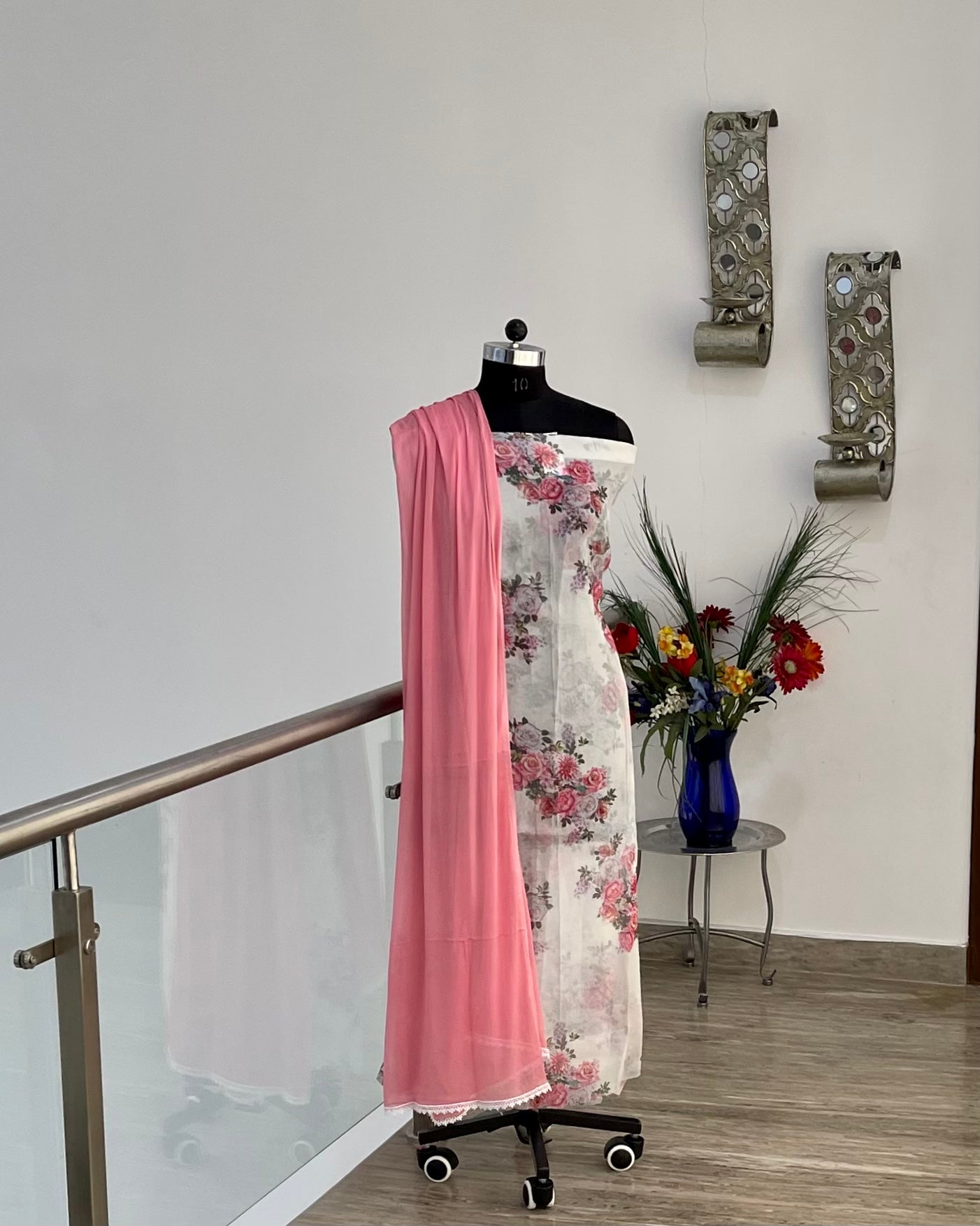 Unstitched Kurta Dupatta Set